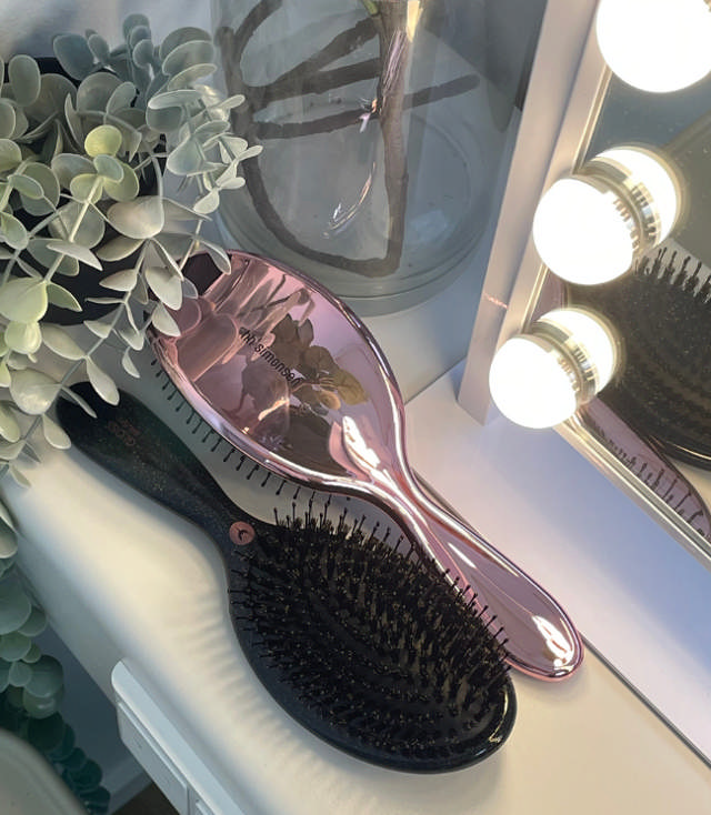 Wonder& Gloss Brush Rosegold