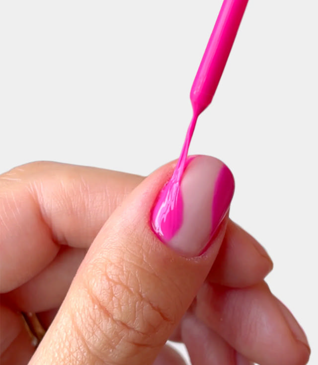 Le Mini Macaron Le Gel Liner Strawberry Pink, 6 ml.