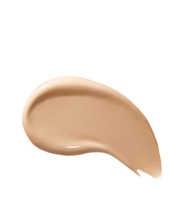 Shiseido Synchro Skin Radiant Foundation 240 Quartz, 30 ml.